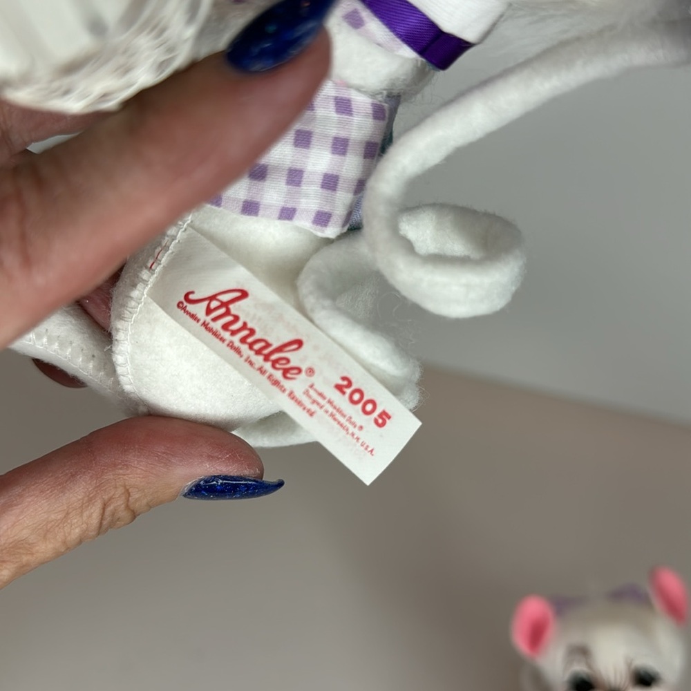 Annalee Easter Spring pair of white mice - Picture 7 of 10
